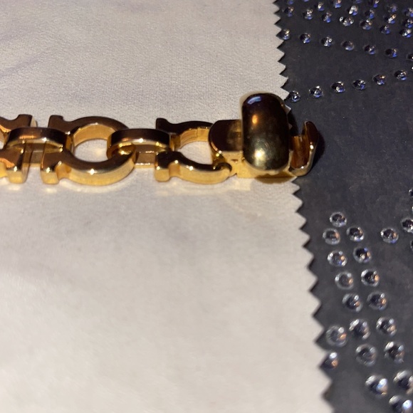 Preloved Salvatore Ferragamo bracelet great condition comes with dust only . - Picture 6 of 12